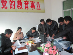 440180dbd49d8d4529bf93f48e9d0acc.jpg